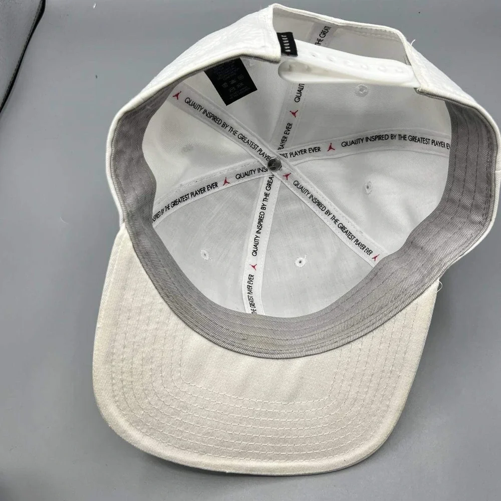 Air Jordan Hat Men White Cement Elephant Gold Metal Jumpman Snap Back Cap‎